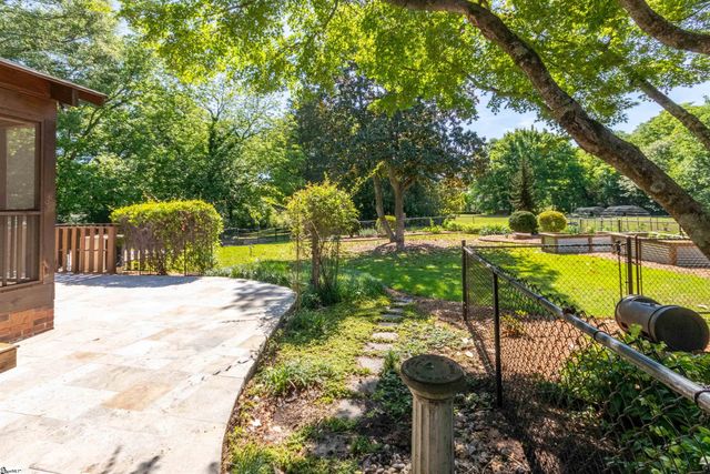 7 Coventry Road, Greenville, SC 29615
