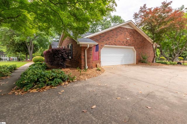 7 Coventry Road, Greenville, SC 29615