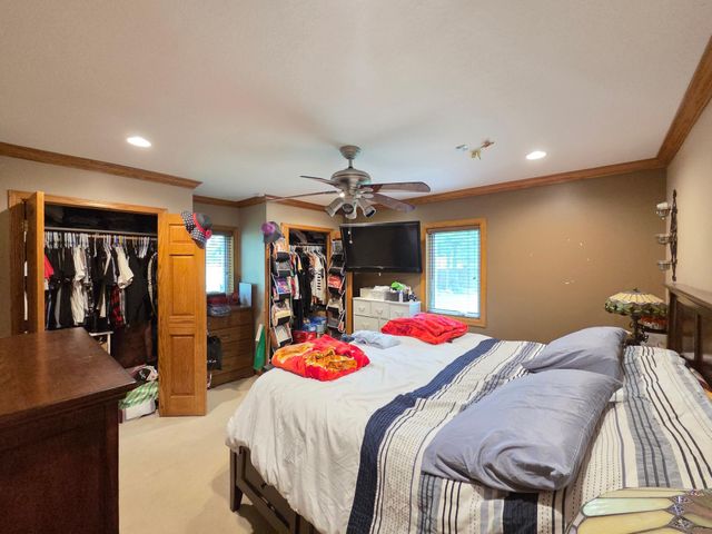 8011 1st Avenue S, Bloomington, MN 55420