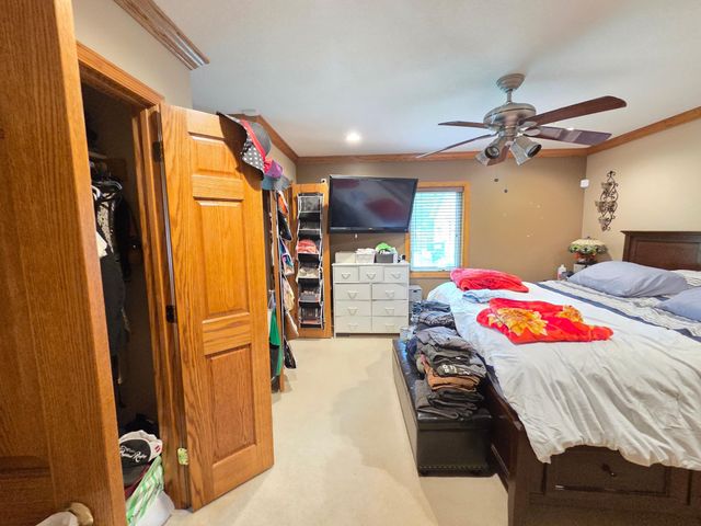 8011 1st Avenue S, Bloomington, MN 55420