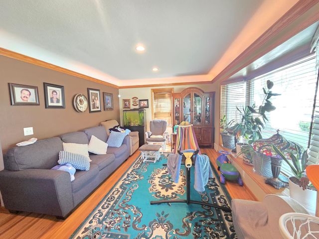 8011 1st Avenue S, Bloomington, MN 55420