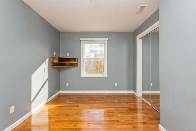 11 Scuppo Road 204, Danbury, CT 06811