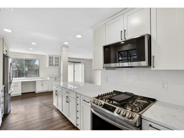 1346 Se 29TH Ct, Hillsboro, OR 97123