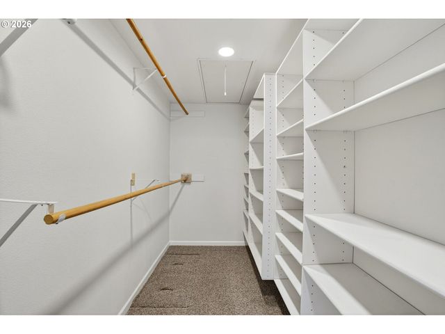 1346 Se 29TH Ct, Hillsboro, OR 97123