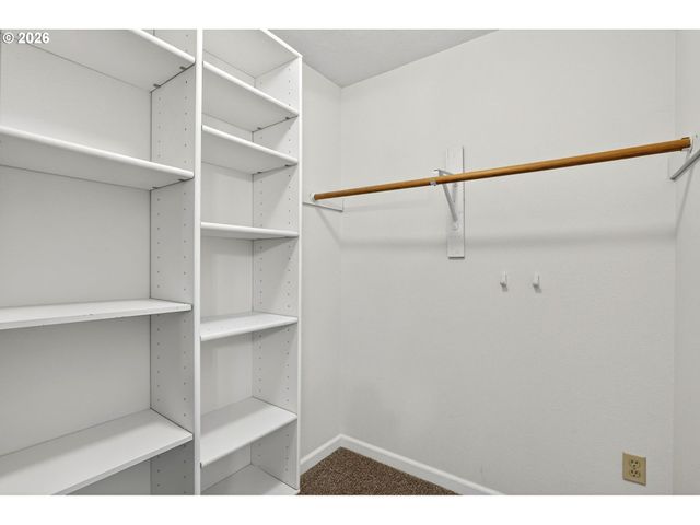 1346 Se 29TH Ct, Hillsboro, OR 97123