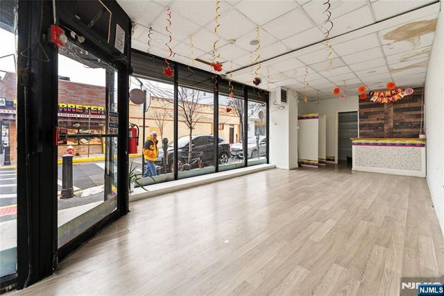 3420 Bergenline Avenue, Union City, NJ 07087