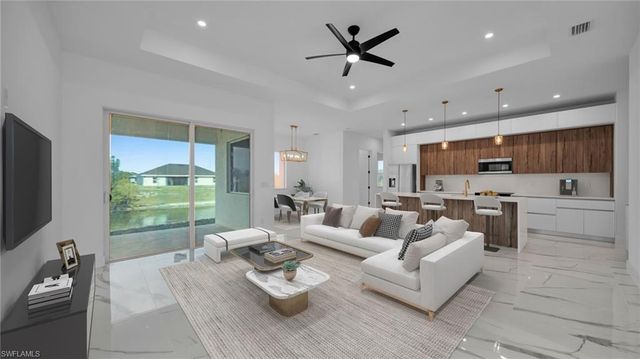 351 NE 25th ST, Cape Coral, FL 33909