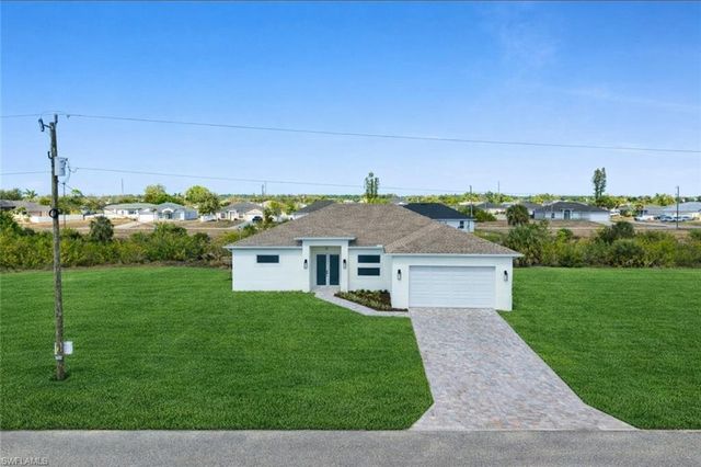 351 NE 25th ST, Cape Coral, FL 33909