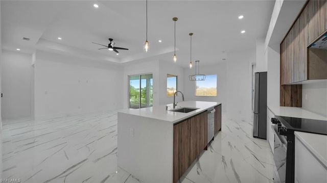 351 NE 25th ST, Cape Coral, FL 33909