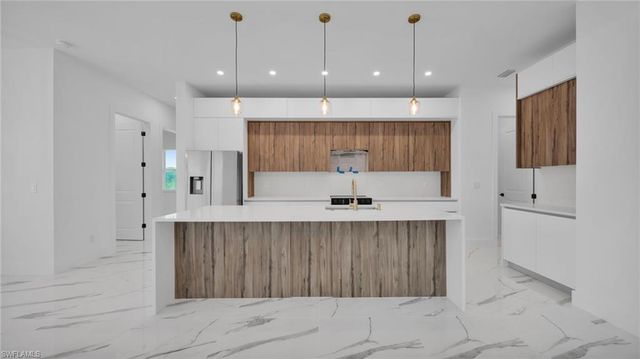 351 NE 25th ST, Cape Coral, FL 33909