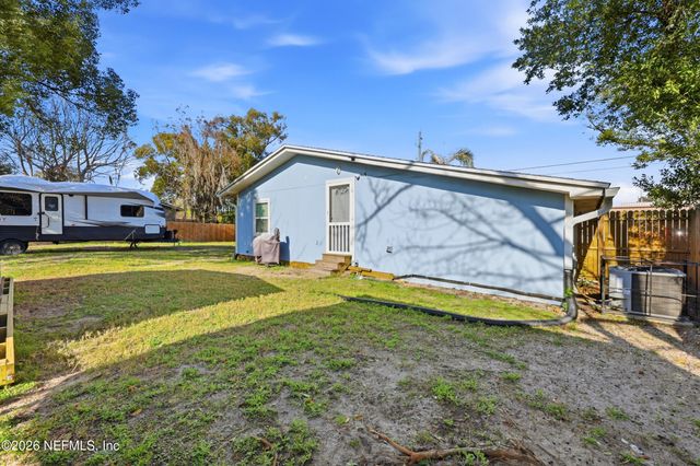 9122 1ST Avenue, Jacksonville, FL 32208