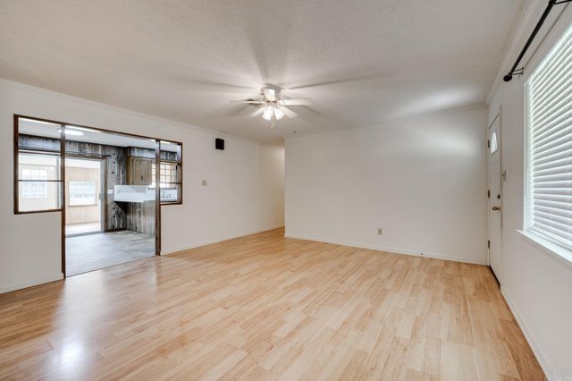 1403 Tamara Park, Jacksonville, AR 72076
