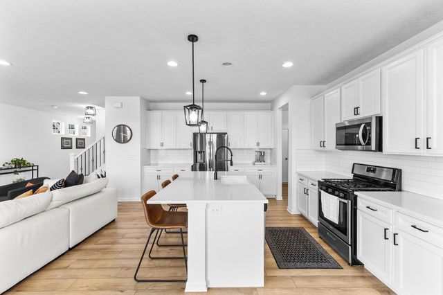 3684 Kassidy Drive, Grove City, OH 43123