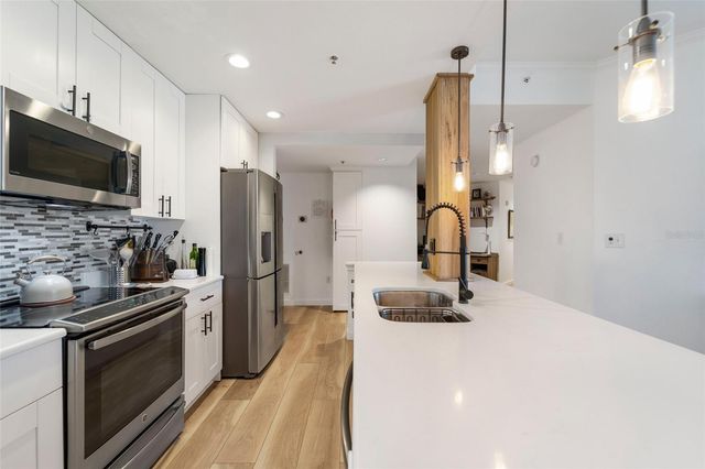 700 S HARBOUR ISLAND BOULEVARD 521, Tampa, FL 33602