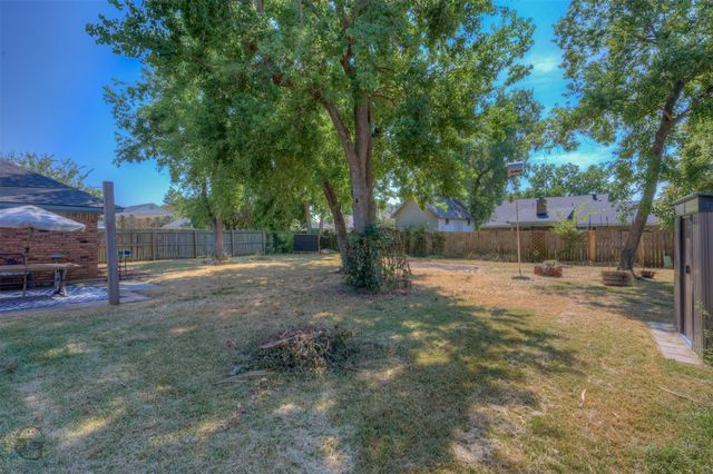 509 Parklane Drive, Bossier City, LA 71111