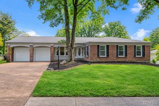 1944 Pepperrell Drive, Unincorporated, MO 63146