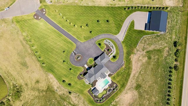 12128 Hilo Court N, Hugo, MN 55038