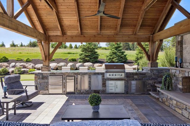 12128 Hilo Court N, Hugo, MN 55038