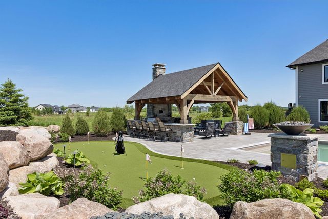 12128 Hilo Court N, Hugo, MN 55038