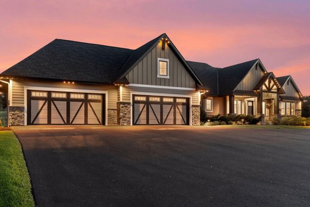 12128 Hilo Court N, Hugo, MN 55038