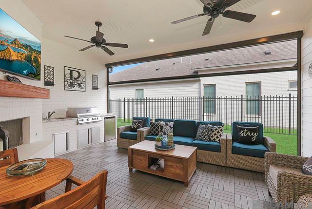 4882 Fairbanks Ave, Gonzales, LA 70737