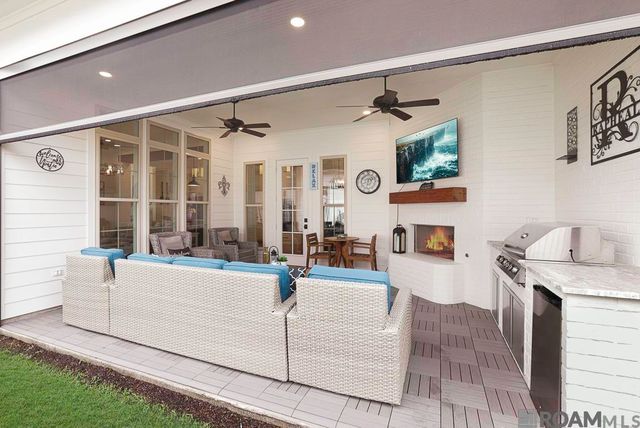 4882 Fairbanks Ave, Gonzales, LA 70737