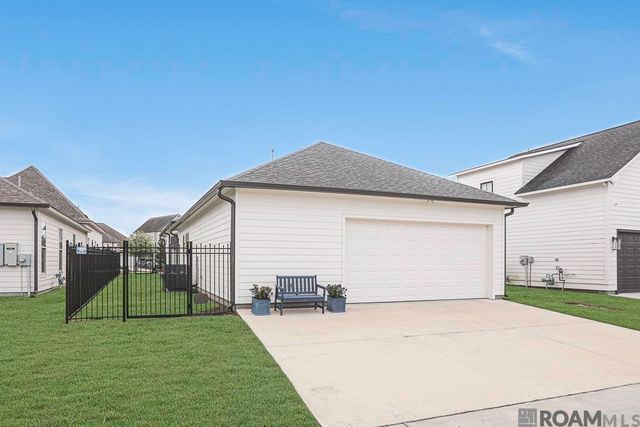 4882 Fairbanks Ave, Gonzales, LA 70737