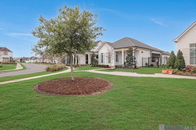 4882 Fairbanks Ave, Gonzales, LA 70737