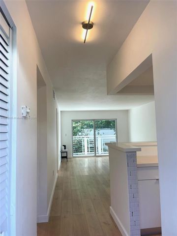 716 Michigan Ave 202, Miami Beach, FL 33139