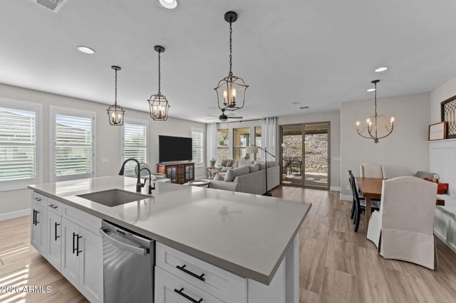 4101 DESERT MOON Drive, Wickenburg, AZ 85390