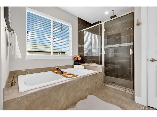 7991 Angel View Dr, Frederick, CO 80530