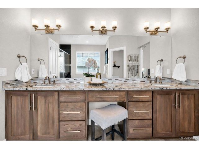 7991 Angel View Dr, Frederick, CO 80530