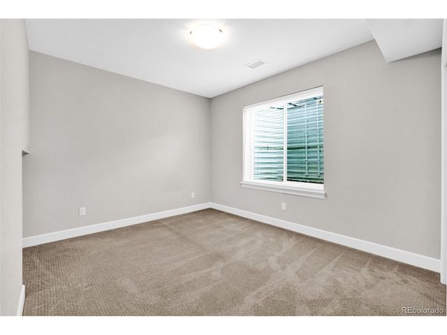 7991 Angel View Dr, Frederick, CO 80530