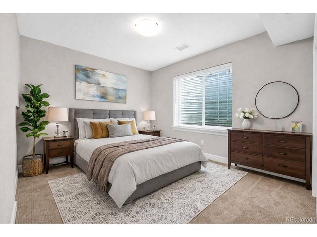 7991 Angel View Dr, Frederick, CO 80530