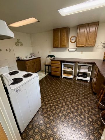 24 S 1400 E, Pleasant Grove, UT 84062