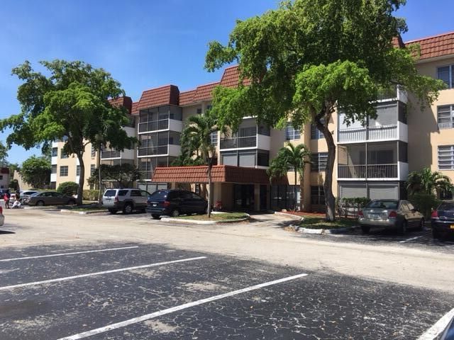 4154 Inverrary Drive 407, Lauderhill, FL 33319
