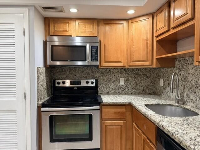 4154 Inverrary Drive 407, Lauderhill, FL 33319