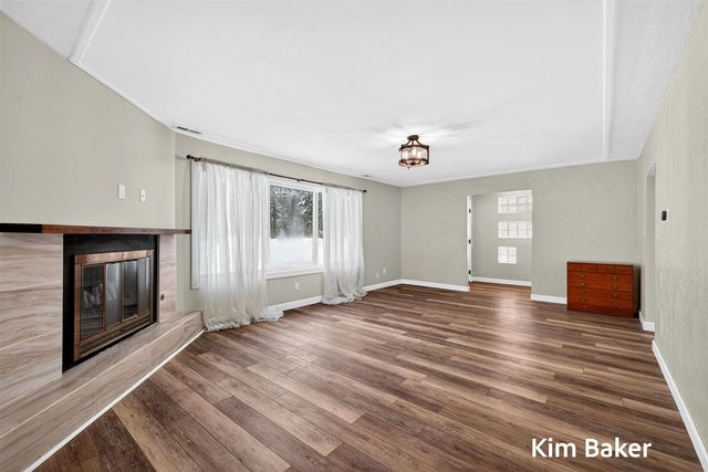 2910 Marquette Avenue, Muskegon, MI 49442