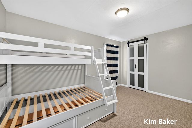 2910 Marquette Avenue, Muskegon, MI 49442