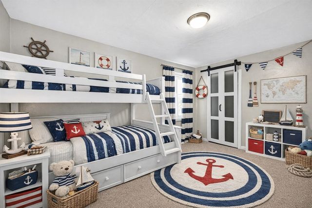 2910 Marquette Avenue, Muskegon, MI 49442