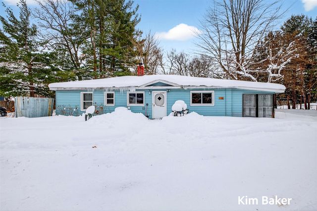 2910 Marquette Avenue, Muskegon, MI 49442