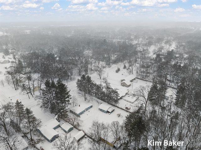 2910 Marquette Avenue, Muskegon, MI 49442