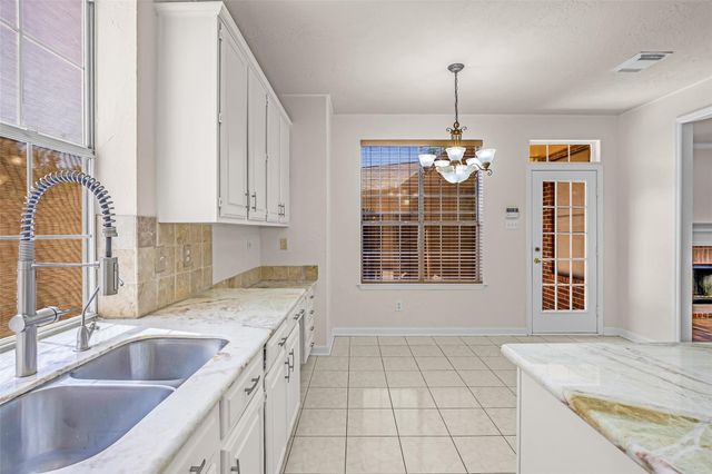 4814 Dixie Court, Sugar Land, TX 77478