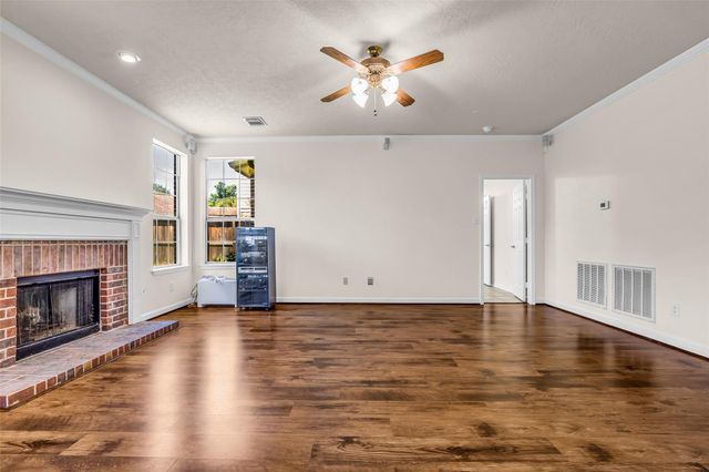 4814 Dixie Court, Sugar Land, TX 77478