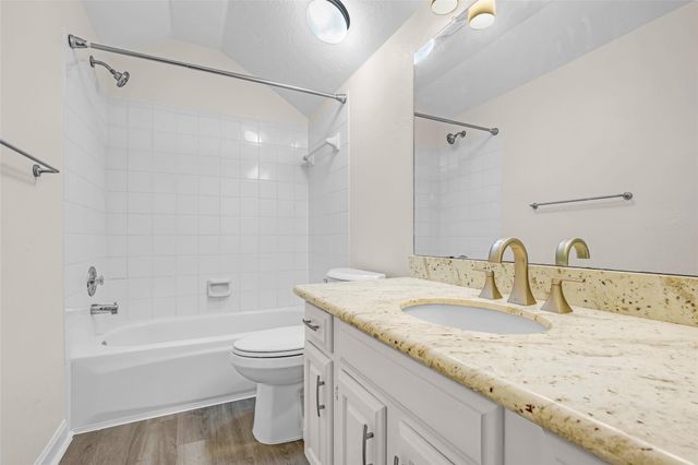 4814 Dixie Court, Sugar Land, TX 77478