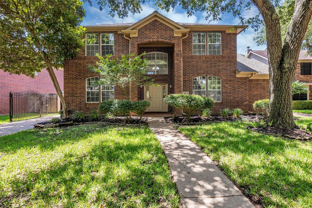 4814 Dixie Court, Sugar Land, TX 77478