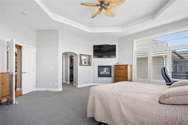 604 Majestic Oak Ridge, Solon, IA 52333