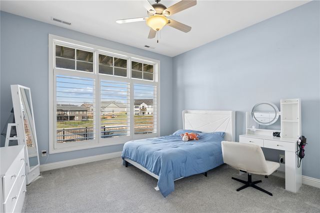 604 Majestic Oak Ridge, Solon, IA 52333