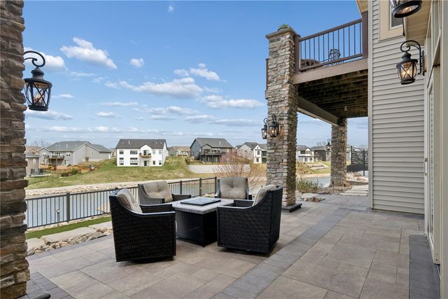 604 Majestic Oak Ridge, Solon, IA 52333