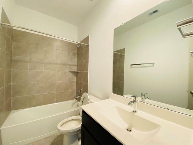2811 Chancery Summit Court, Houston, TX 77047